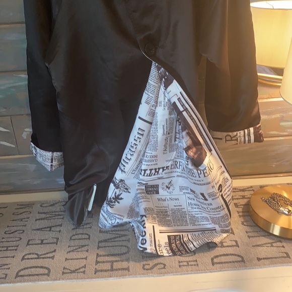 NWT REVERSABLE ladies coat!!! - Picture 4 of 5